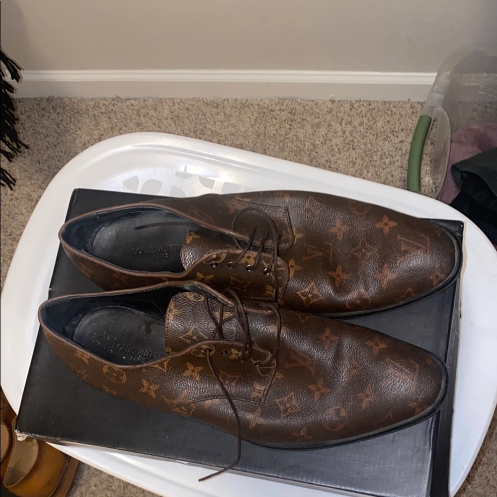 Louis Vuitton Brown Shoes - Picture 4 of 5